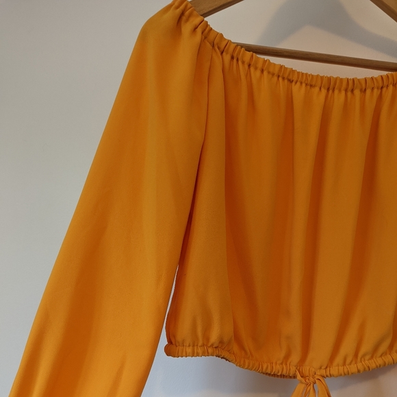 Aritzia Wifred Eleanora off-the-shoulder blouse | Size M - Picture 3 of 5